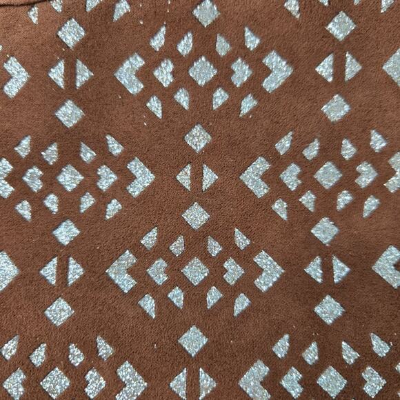 "Justice" Girls Brown Suede Fringe Crossbody Purse with Silver Pattern - NWOT - Picture 8 of 8